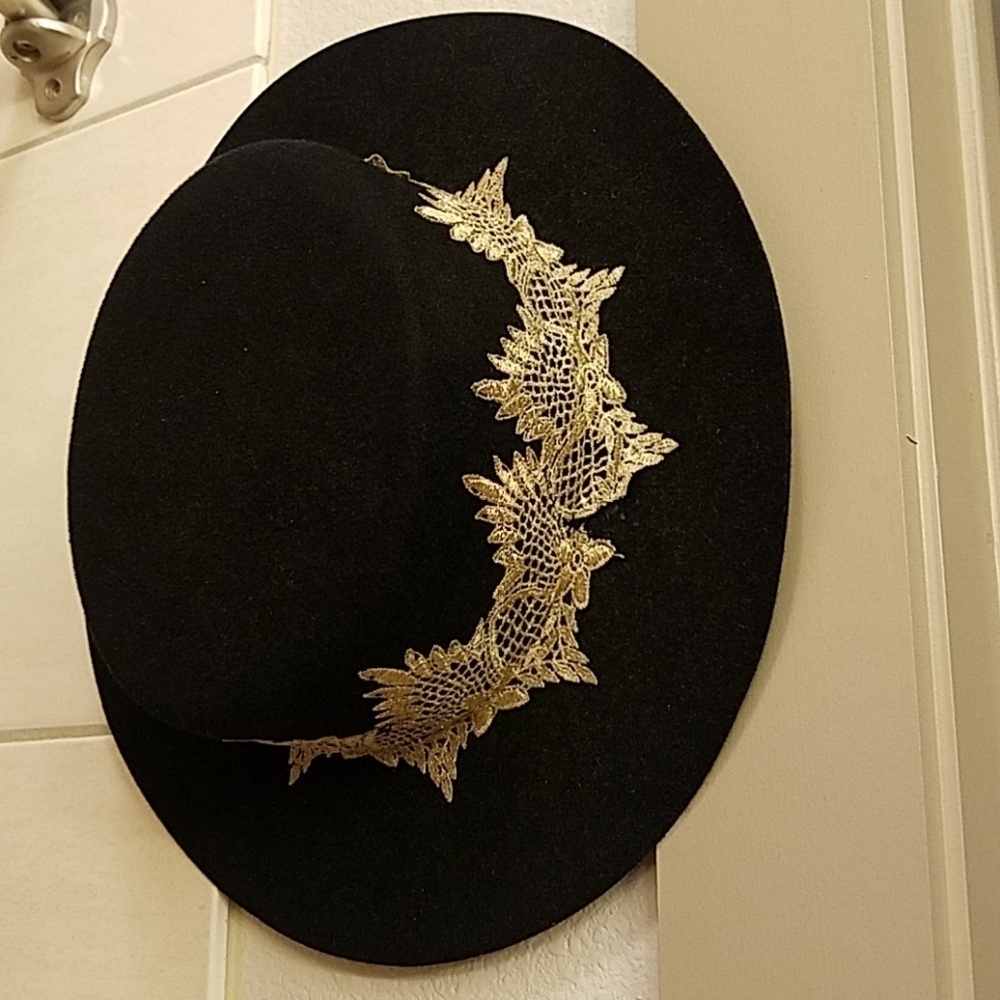 Boat Hat - Picture 5 of 6